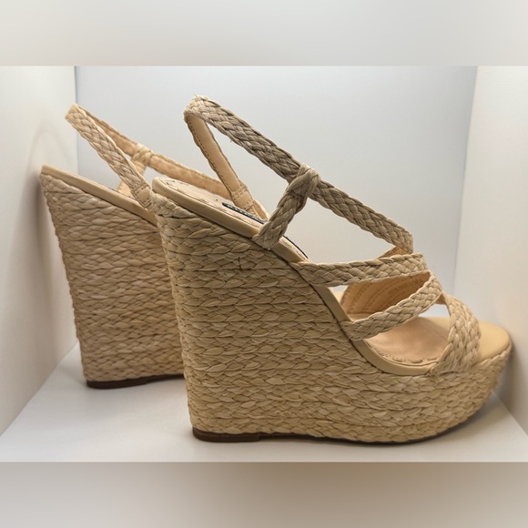 Alice + Olivia Tan Woven Wedge Sandals - Picture 7 of 8